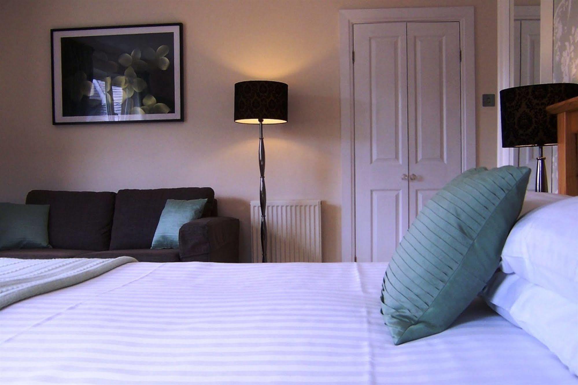 Caddon View Country Guest House Innerleithen Exterior foto